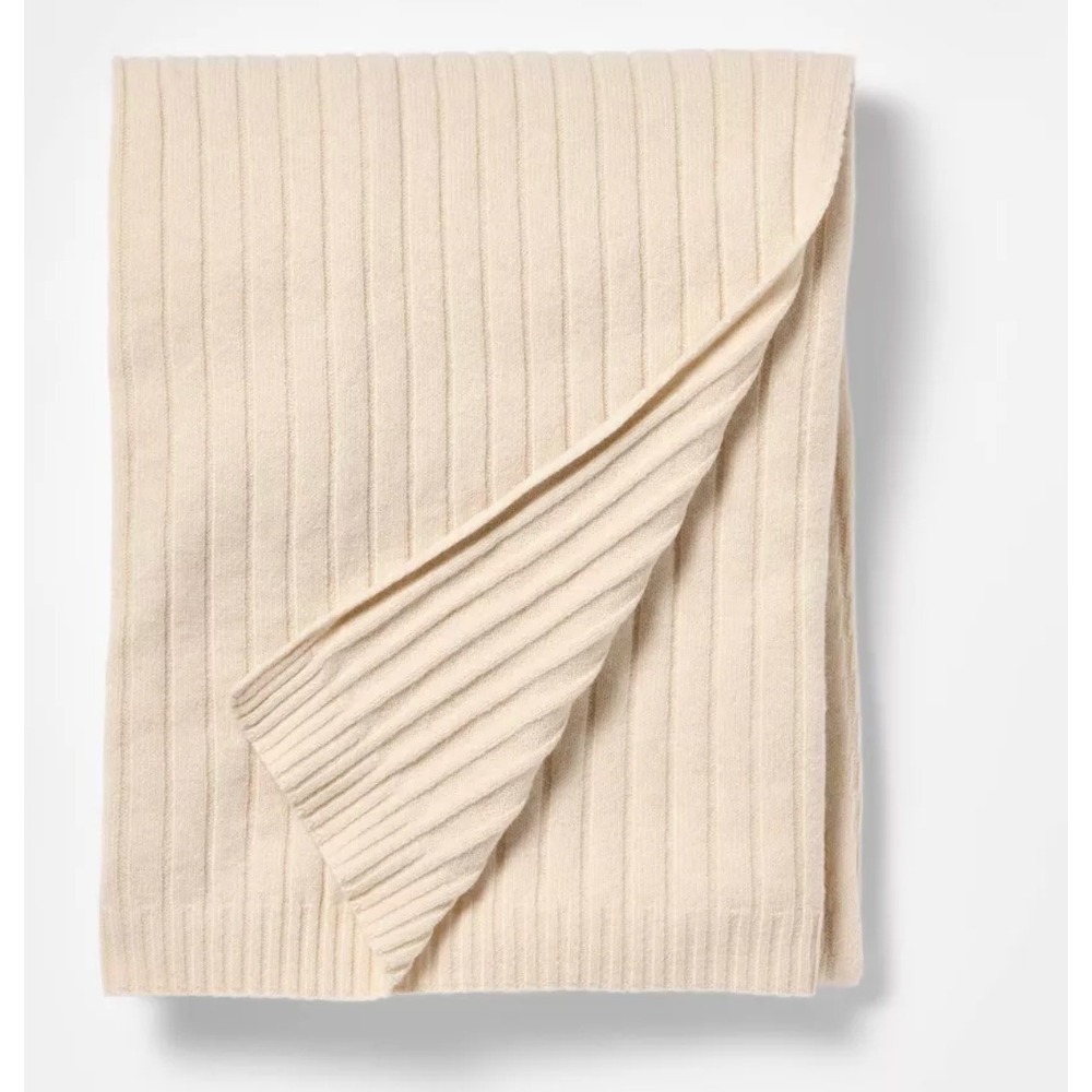 Threshold Cream Throw Studio‎ McGee 50" x 60" Wrap Up & Stay Warm- BRAND NEW